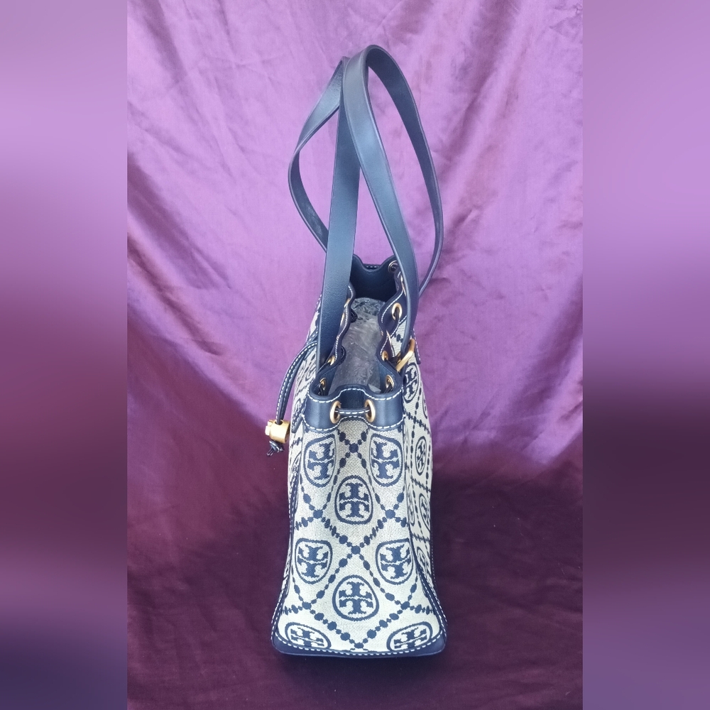 Tory Burch Navy and Cream Patterned Tote - Picture 3 of 16